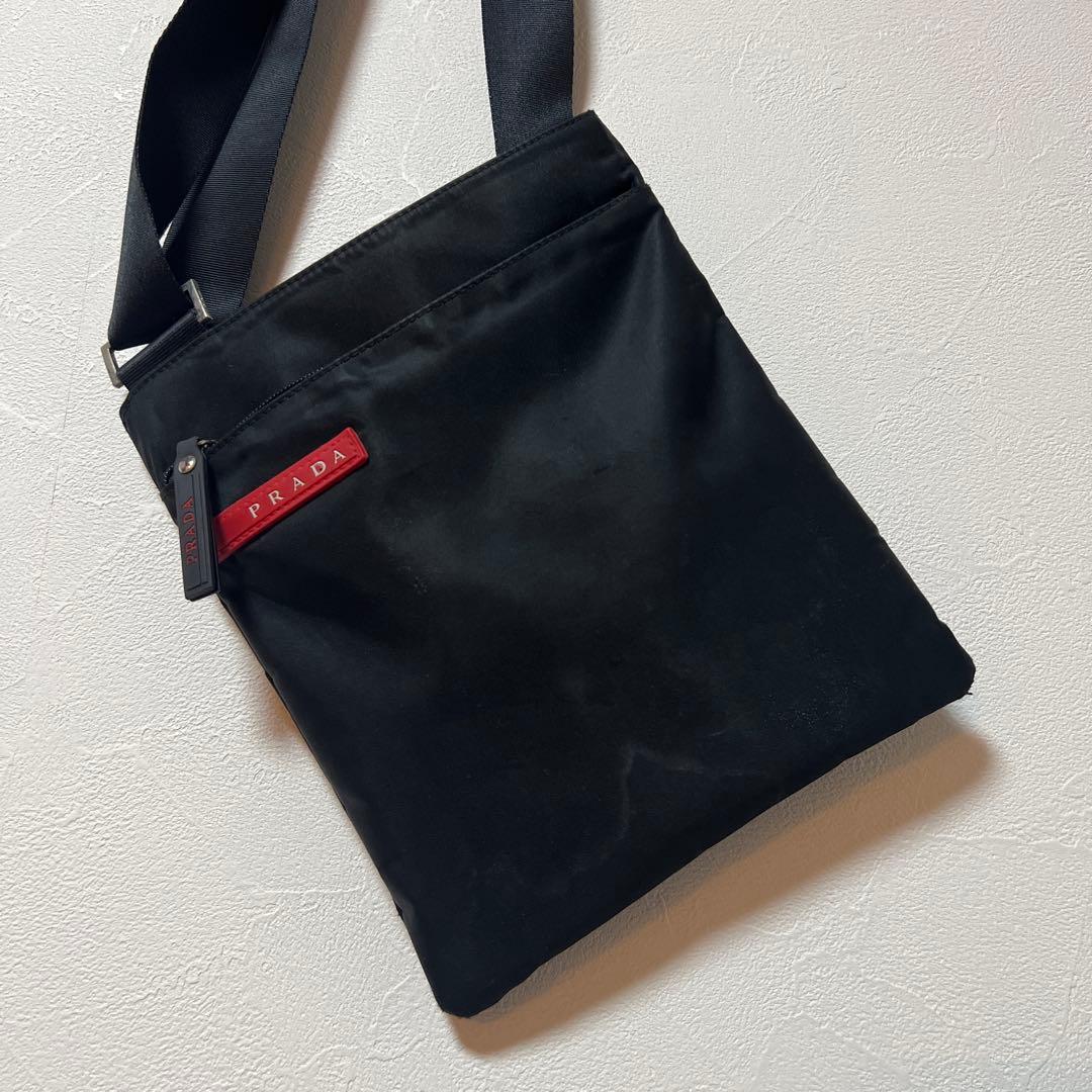 PRADA ブラック ショルダーバッグ　限定セール　当日発送