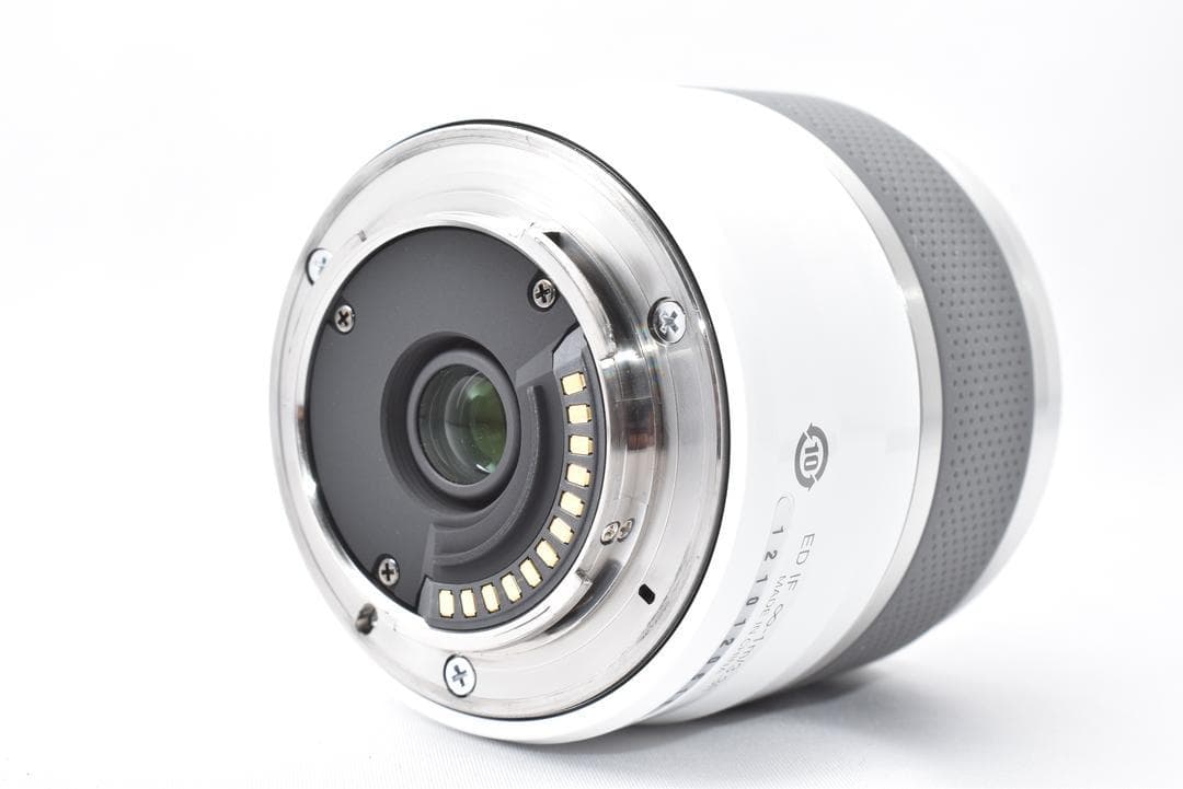 【美品】望遠ズームレンズ 1 NIKKOR VR 30-110mm ホワイト