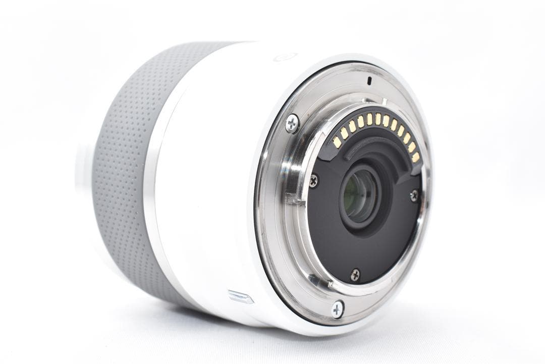 【美品】望遠ズームレンズ 1 NIKKOR VR 30-110mm ホワイト