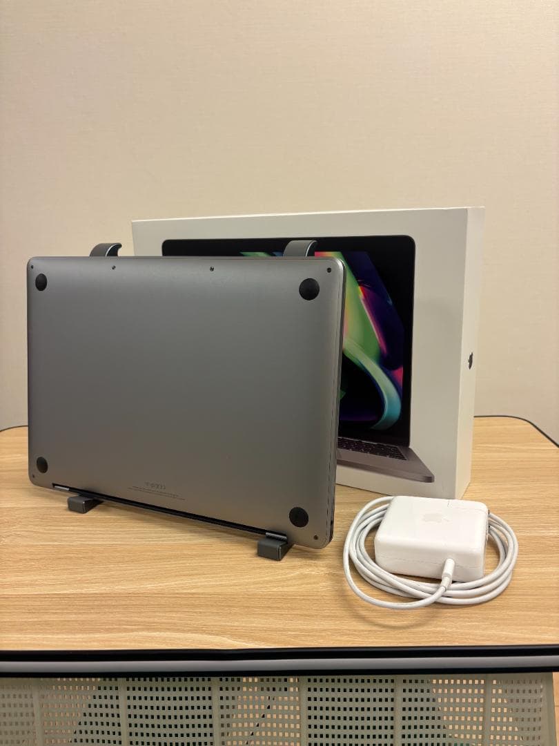 MacBook Pro M1 13㌅ ＋ 充電器