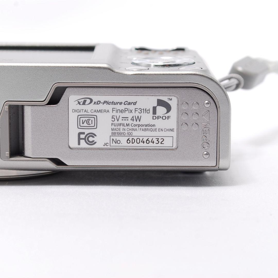 ❤動作良好❤少し訳あり❤ FUJIFILM FinePix F31fd コンデジ