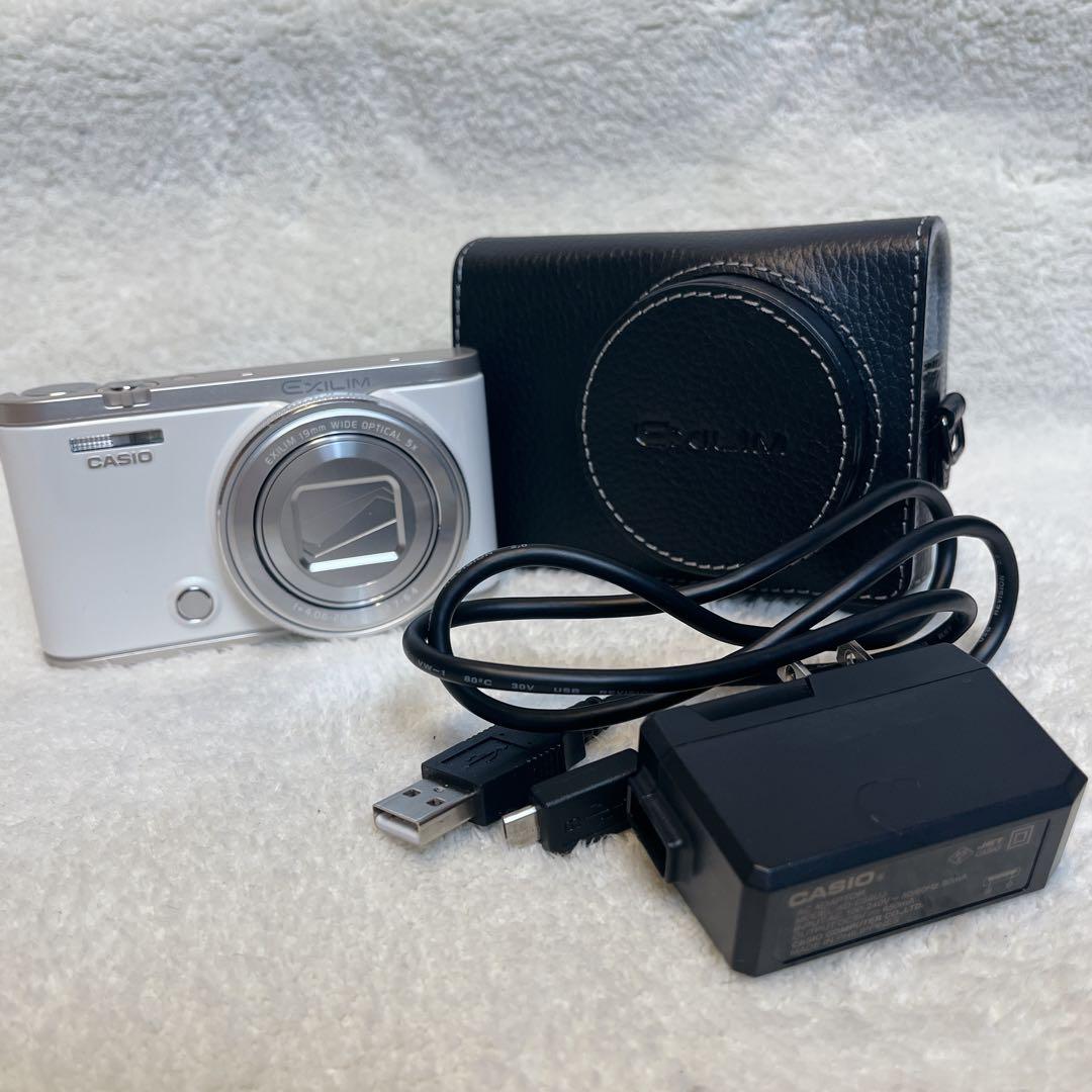 【美品】CASIO EXILIM EX-ZR4000 エクシリム 光学機器　付属