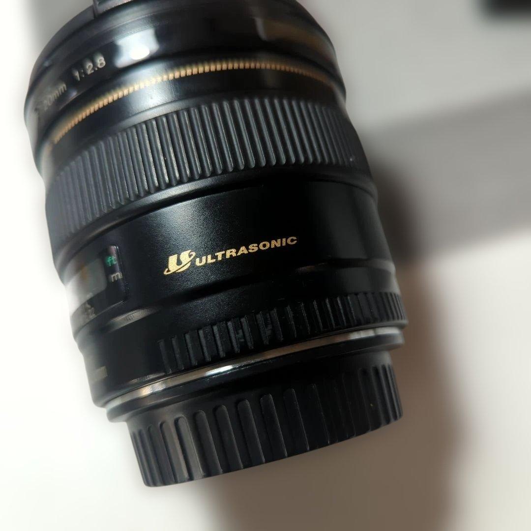 Canon EF 20mm f/2.8 ウルトラソニックレンズ