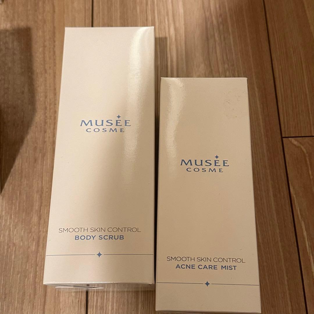 美顔器とスキンケアセット