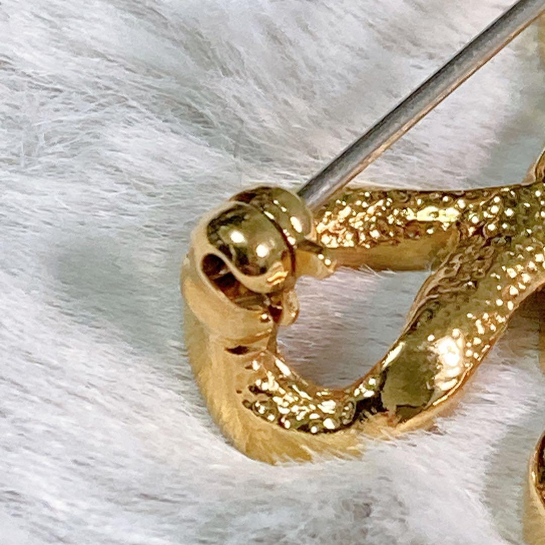 【美品】レア ヴィヴィアンウエストウッド オーブ リボン ブローチ ゴールド