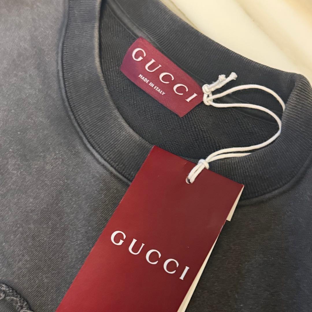 GUCCI グレー ロゴ刺繍 クルーネックトレーナー
