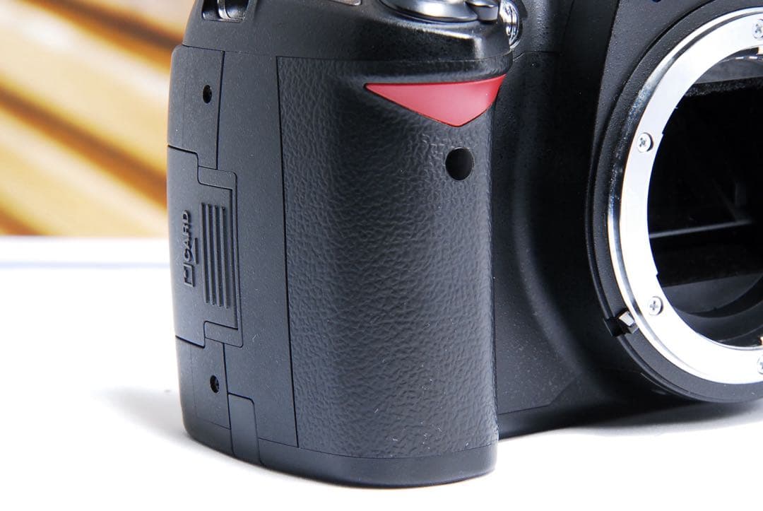 Nikon D40 スマホに転送　カメラ　小型軽量 一眼レフ エモい　ニコン