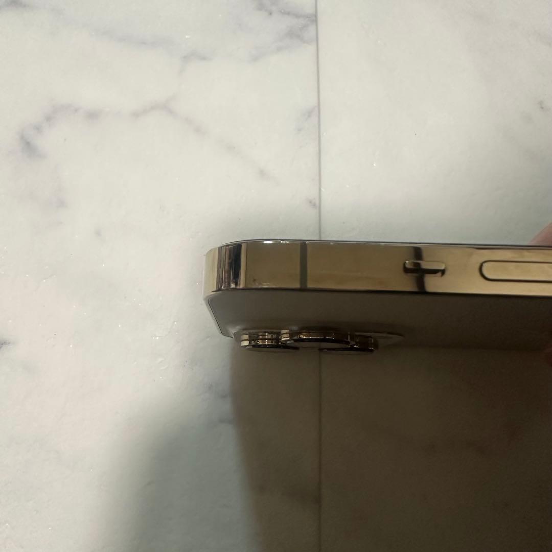 【バッテリー98%】 iPhone 13 Pro 512GB ゴールド本体