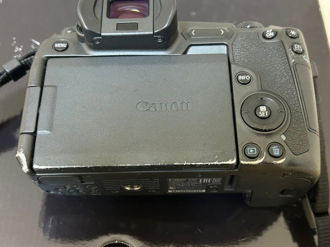 Canon EOS R デジタルカメラ 本体