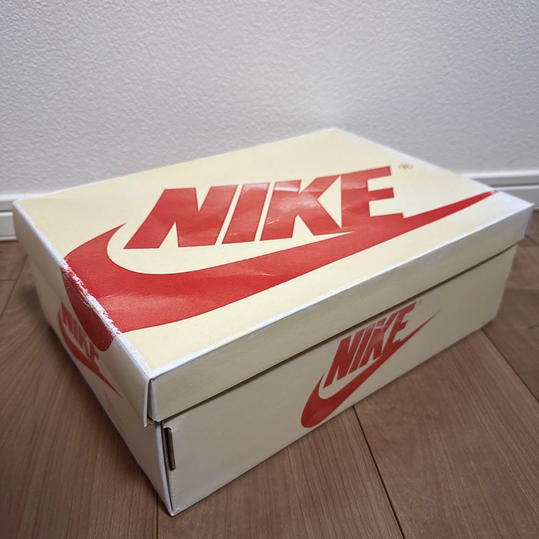 【新品未使用】エアジョーダン1 レトロ ハイ OG \"レア エア/シナバー\"