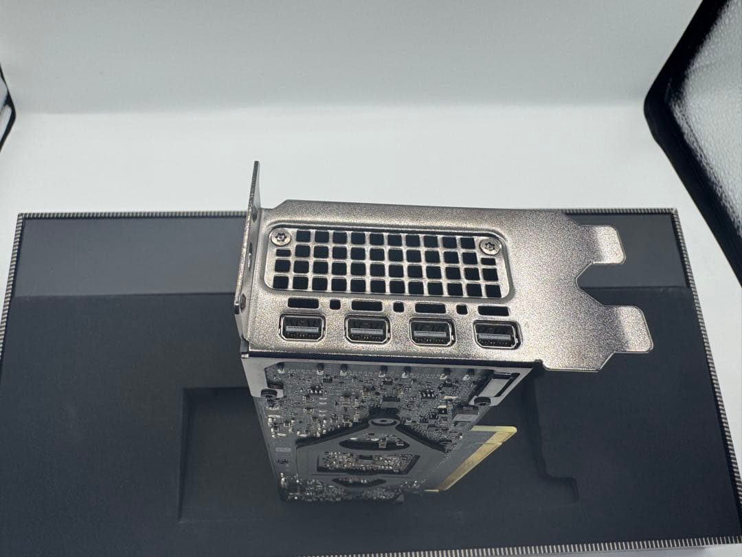 【リリエ】NVIDIA RTX A2000 6GB×2