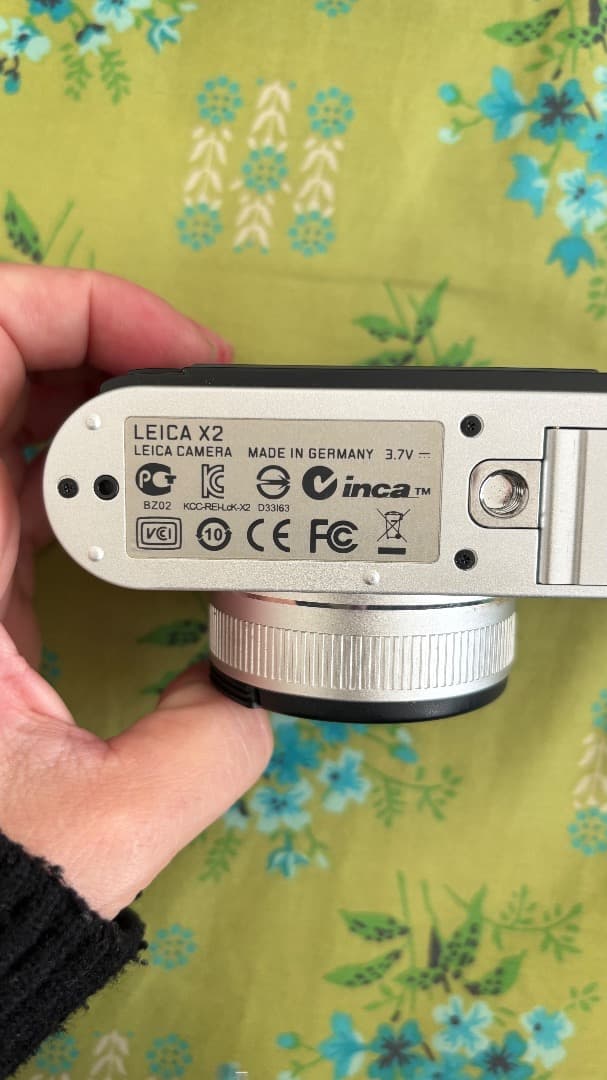 Leica X2 Silver コンパクトデジタルカメラ ライカX2 シルバー