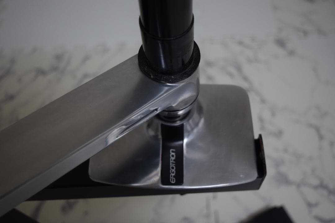 【美品】ERGOTRON（エルゴトロン） LX モニターアーム デスクマウント