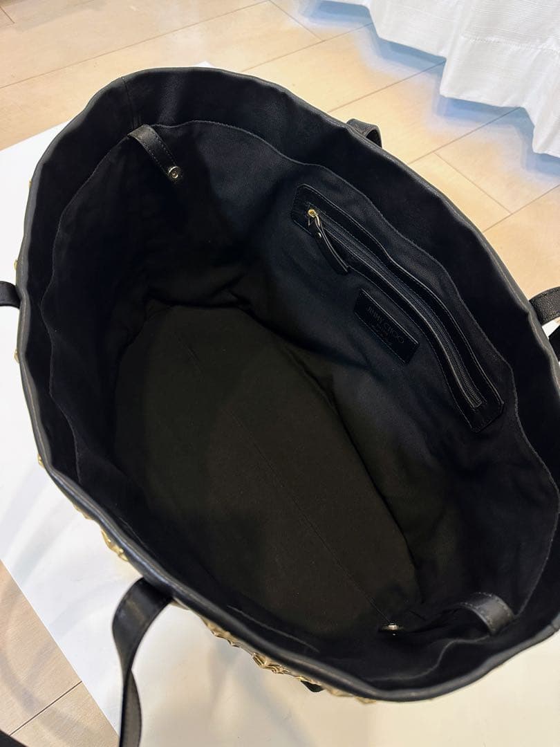 【美品】JIMMY CHOO 星スタッズ　レザートートバッグ