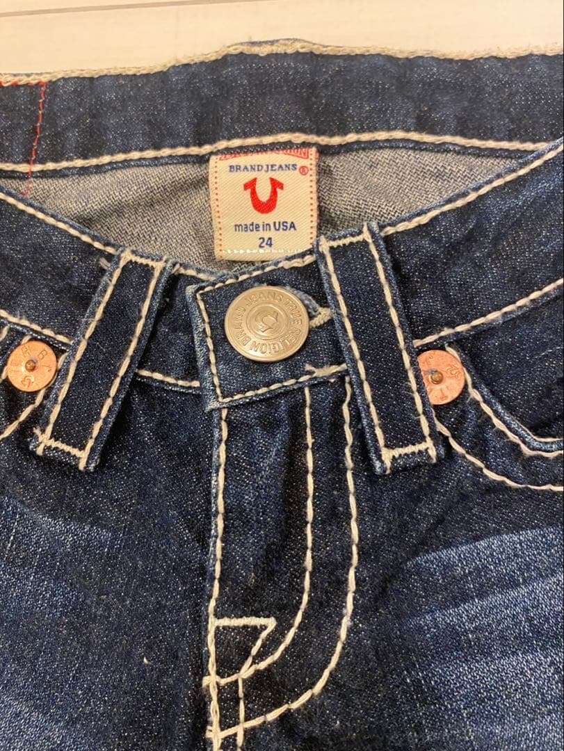 トゥルーレリジョン デニム