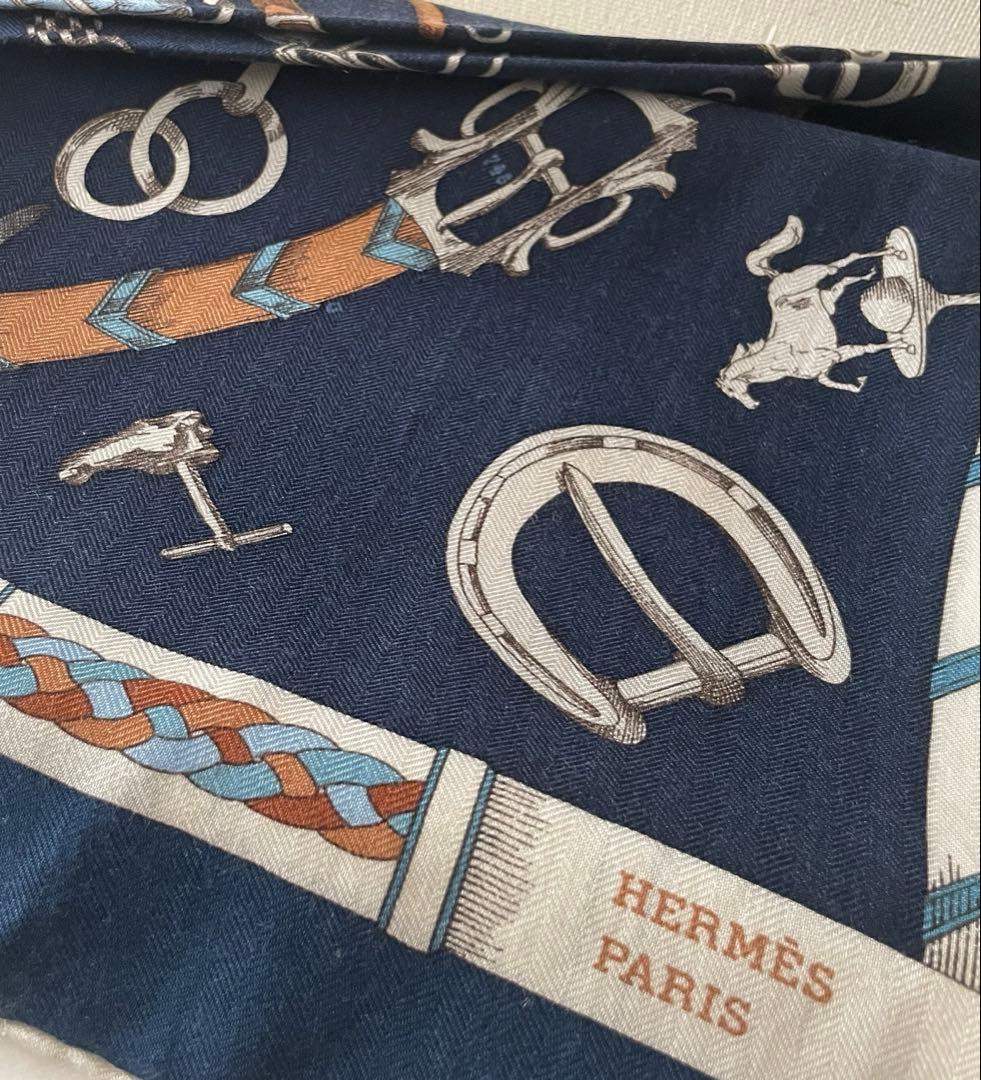 週末限定　新品　エルメス　カレジェアン　シュヴォーデシェネ　カシシル　バンダナ