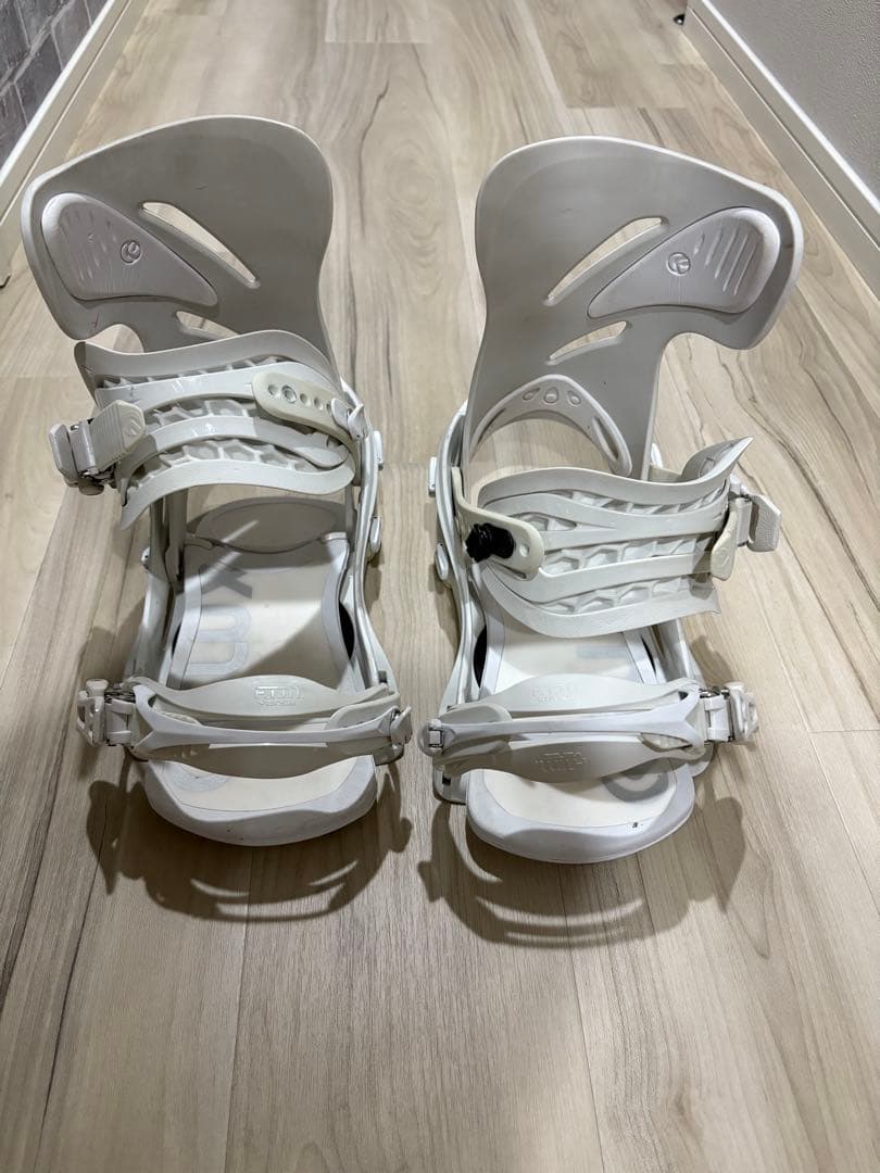 FLUX DSW（現GT）　20-21 WHITE Mサイズ