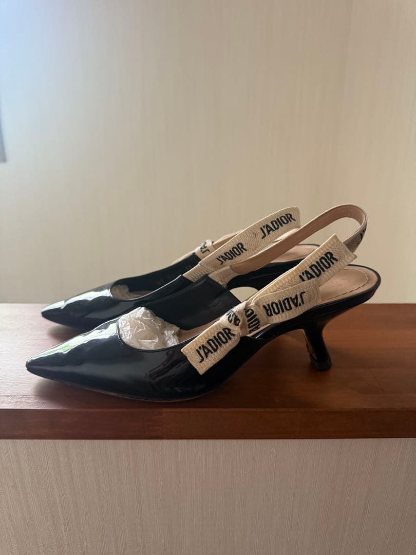 JADIOR ブラック ハイヒール ポインテッドトゥ