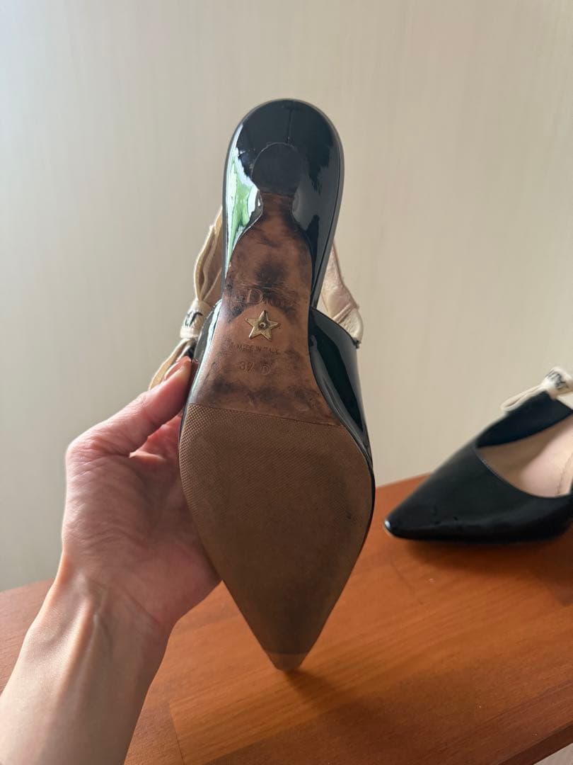 JADIOR ブラック ハイヒール ポインテッドトゥ