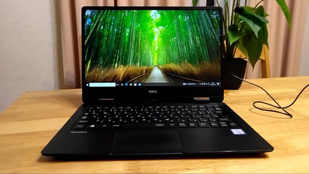 軽量薄型☆NEC バルサプロ VKT12H i5 8GB SSD128GB