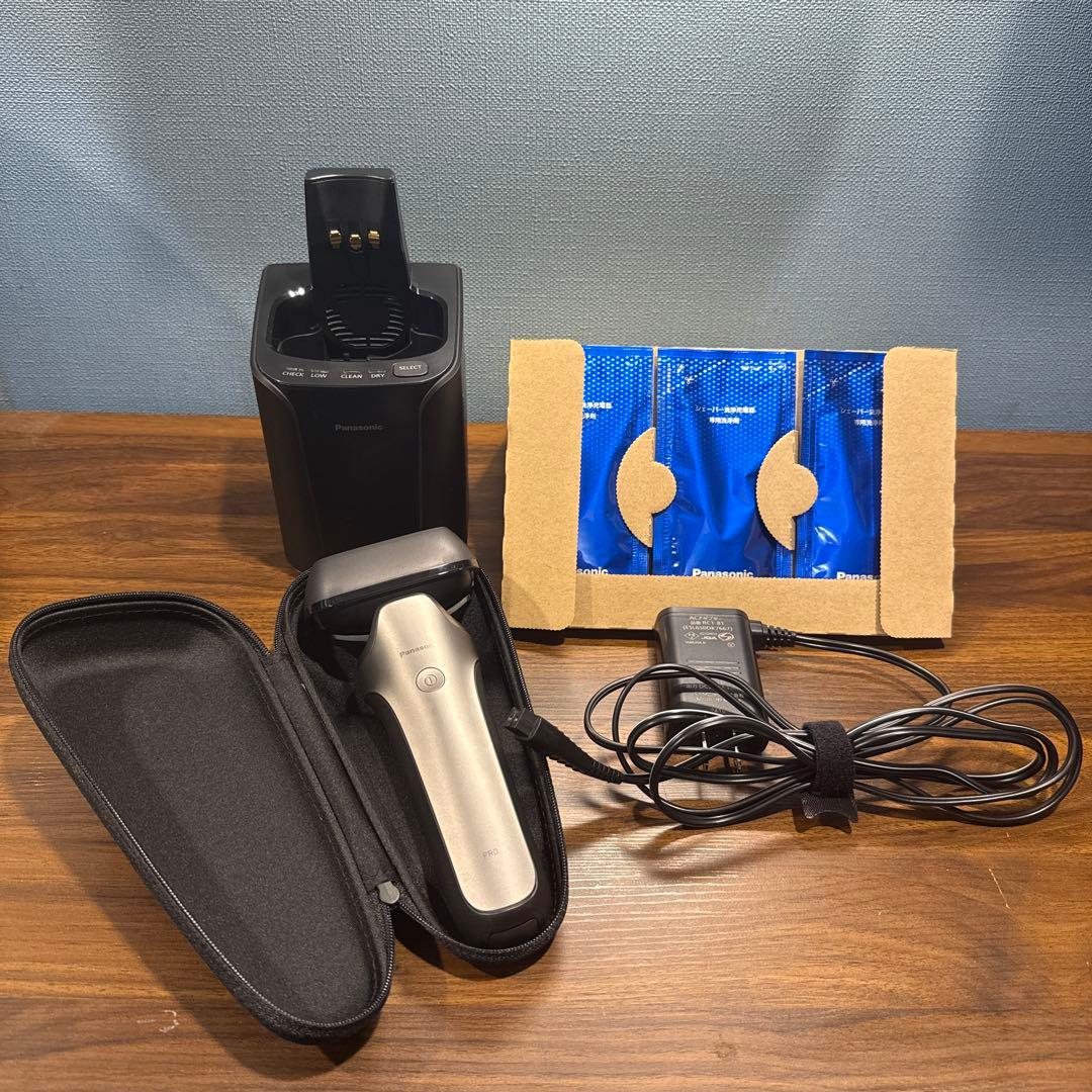 【美品】パナソニック ラムダッシュ PRO 5枚刃ES-L580U-S シルバー