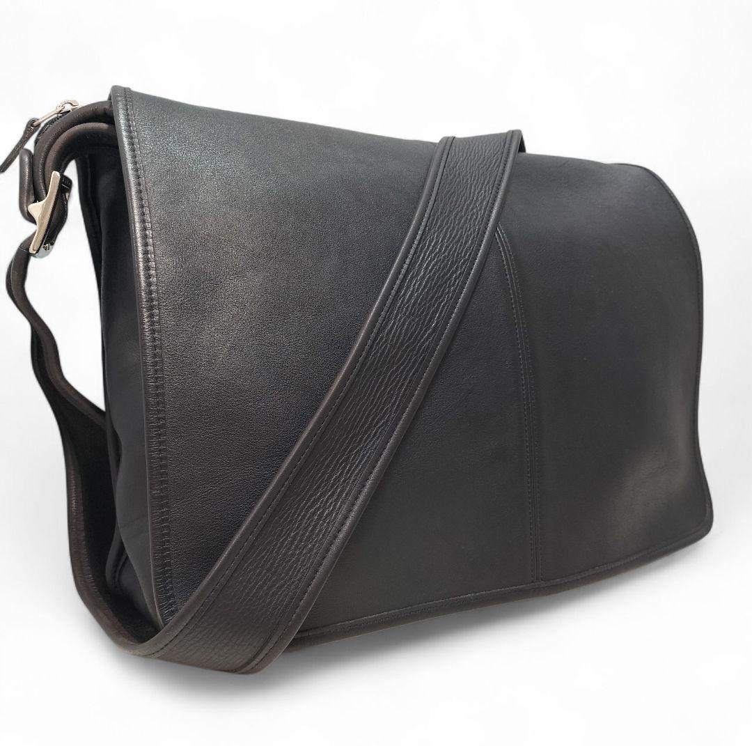 オールド コーチ 大容量 メッセンジャーバッグ 斜め掛け ショルダー 本革 黒
