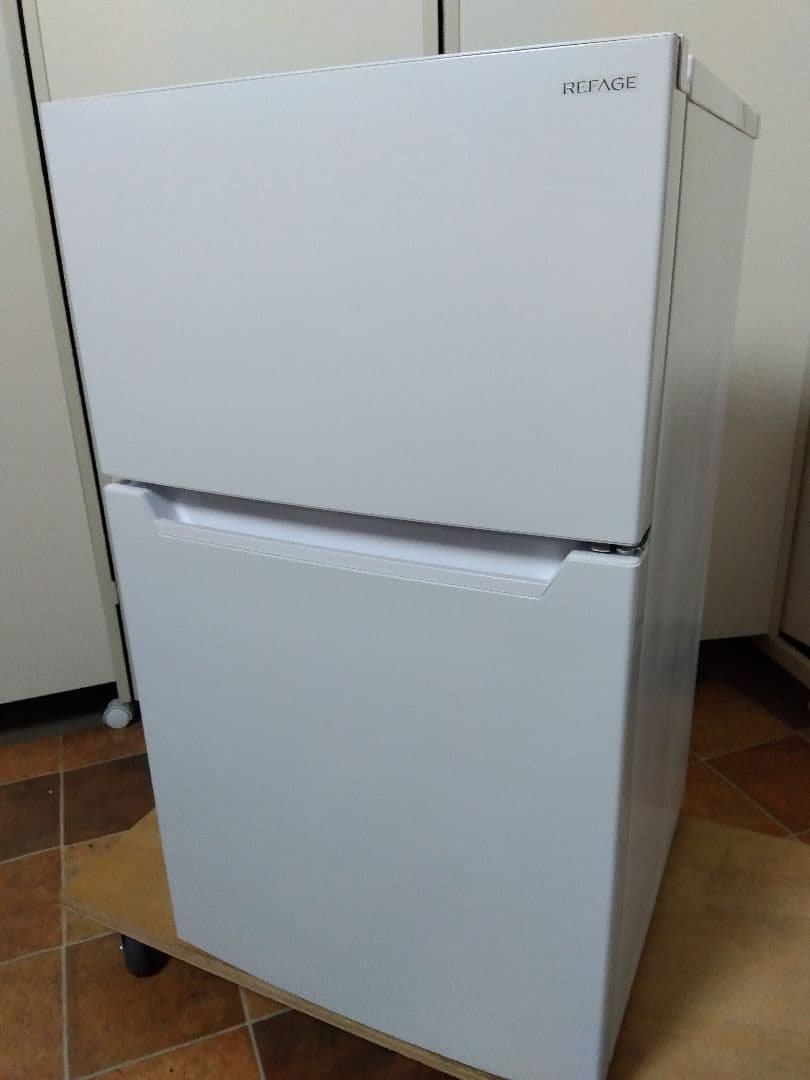 ヤマダ電機 小型冷凍冷藏庫 YRZ-C09LW 24年製