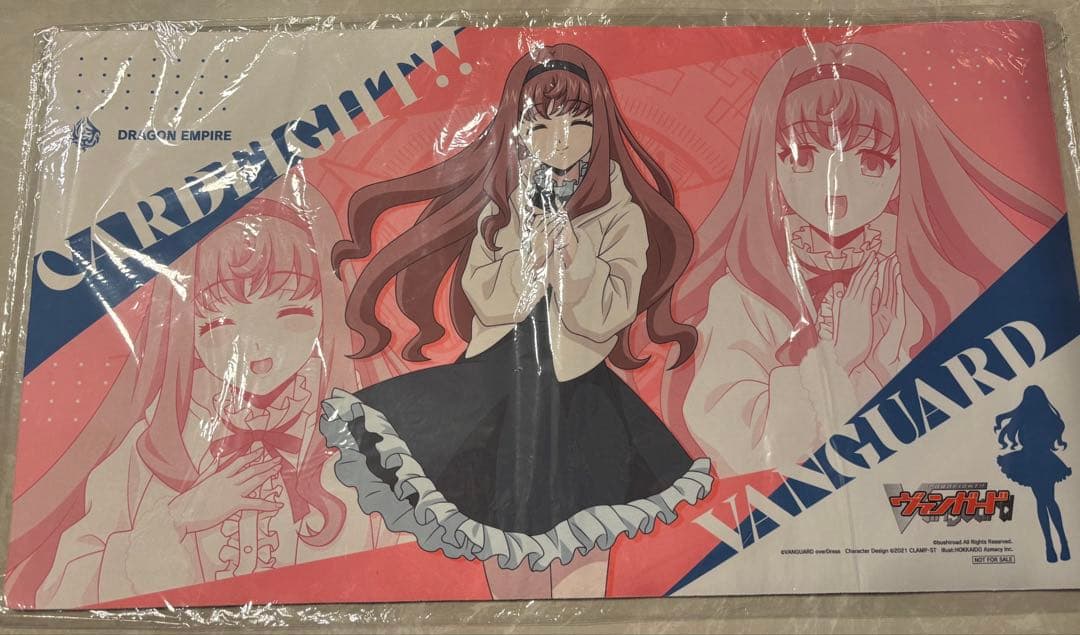 ヴァンガード　ミレイ　プレイマット