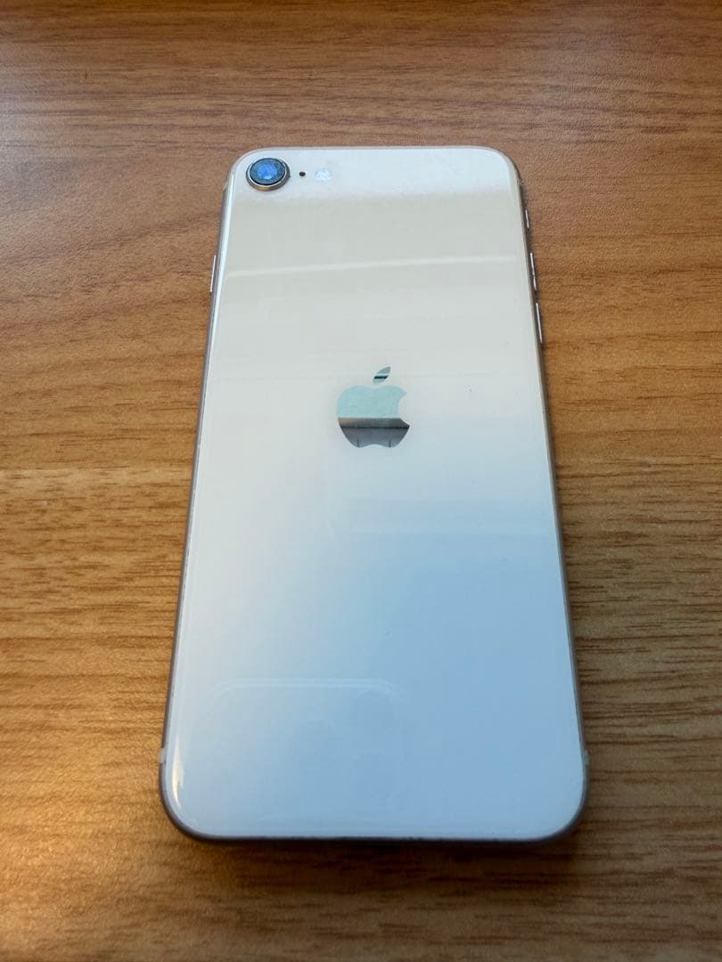 iPhone SE 第3世代 64GB スターライト SIMフリー