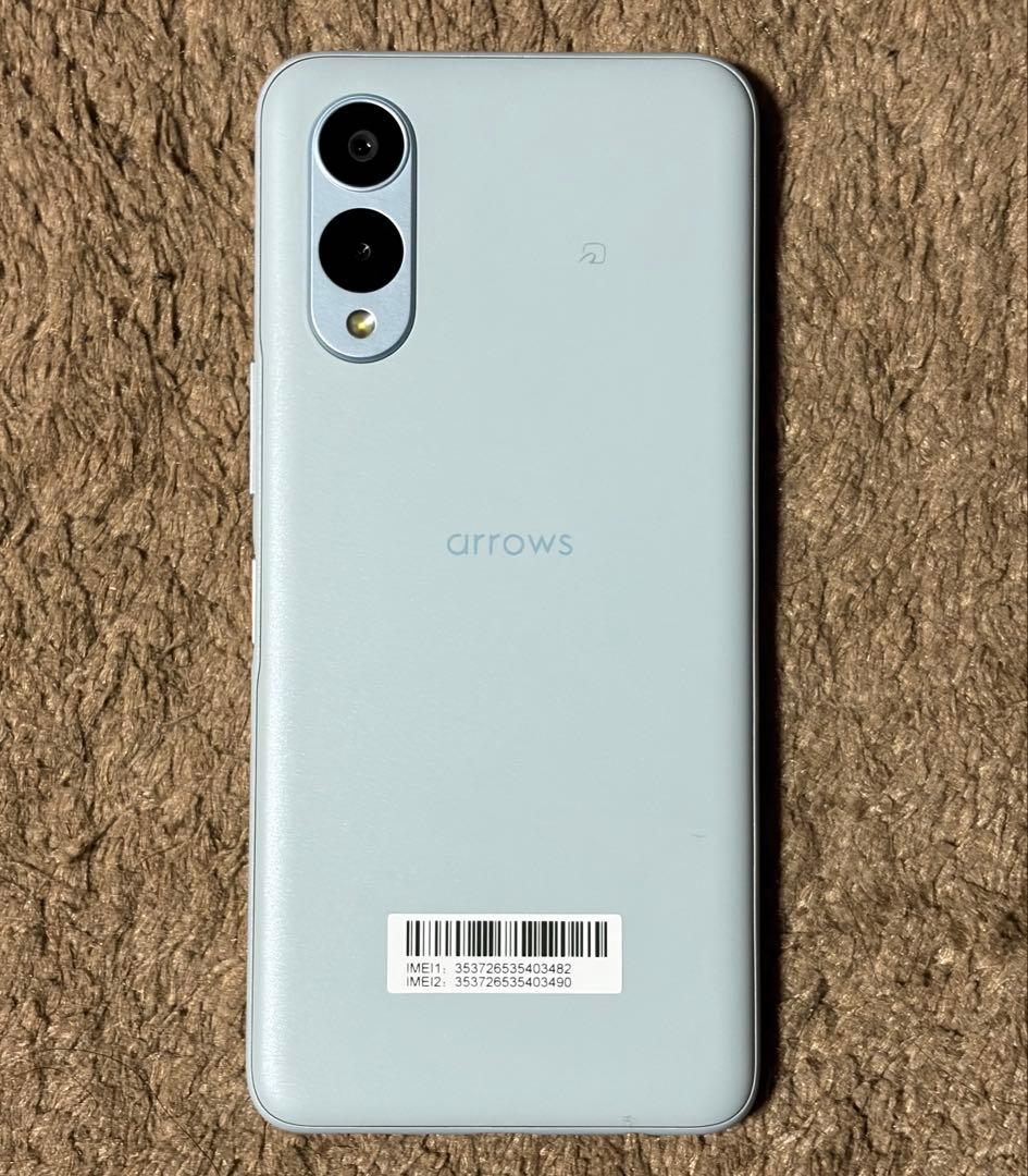 arrows we2 ライトブルー 64GB au