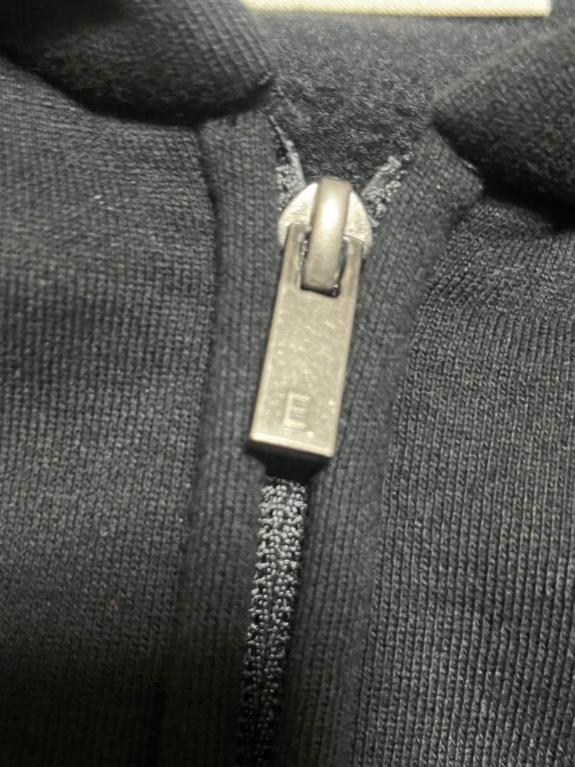 【袋あり美品S最終価格】FOG ESSENTIALS ジップパーカー