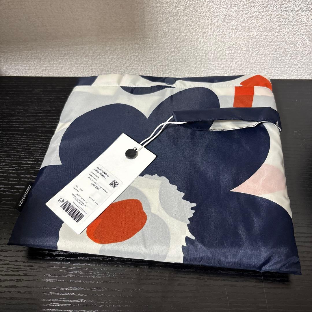 marimekko レインポンチョ　PIENI UNIKKO