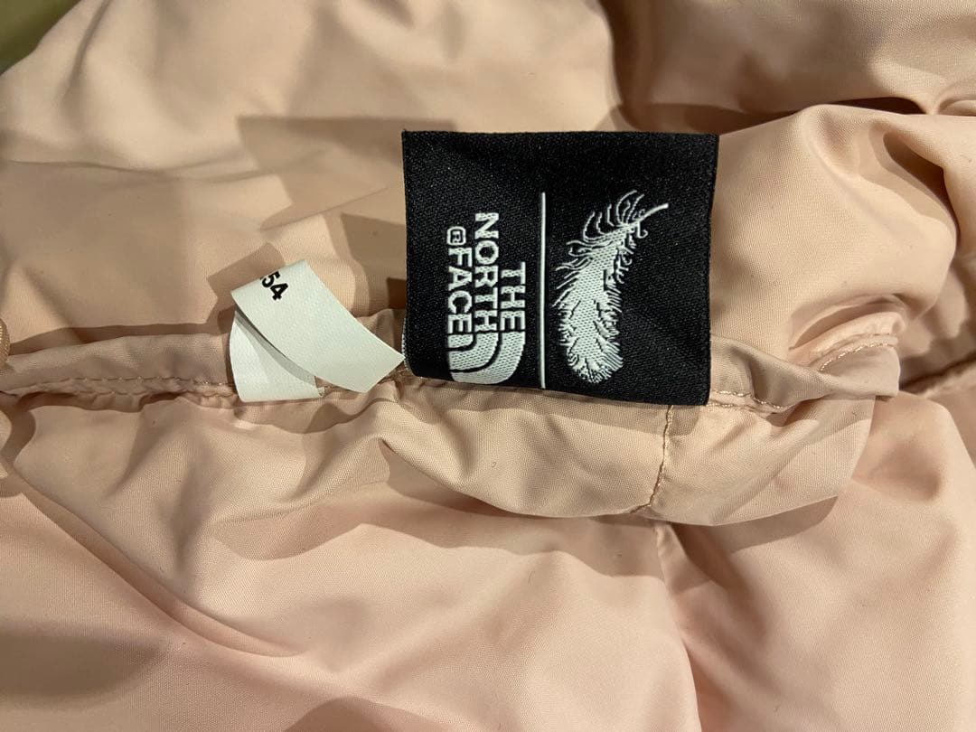 ショートヌプシ　ピンク　ノースフェイス　ヌプシ　ダウン　韓国