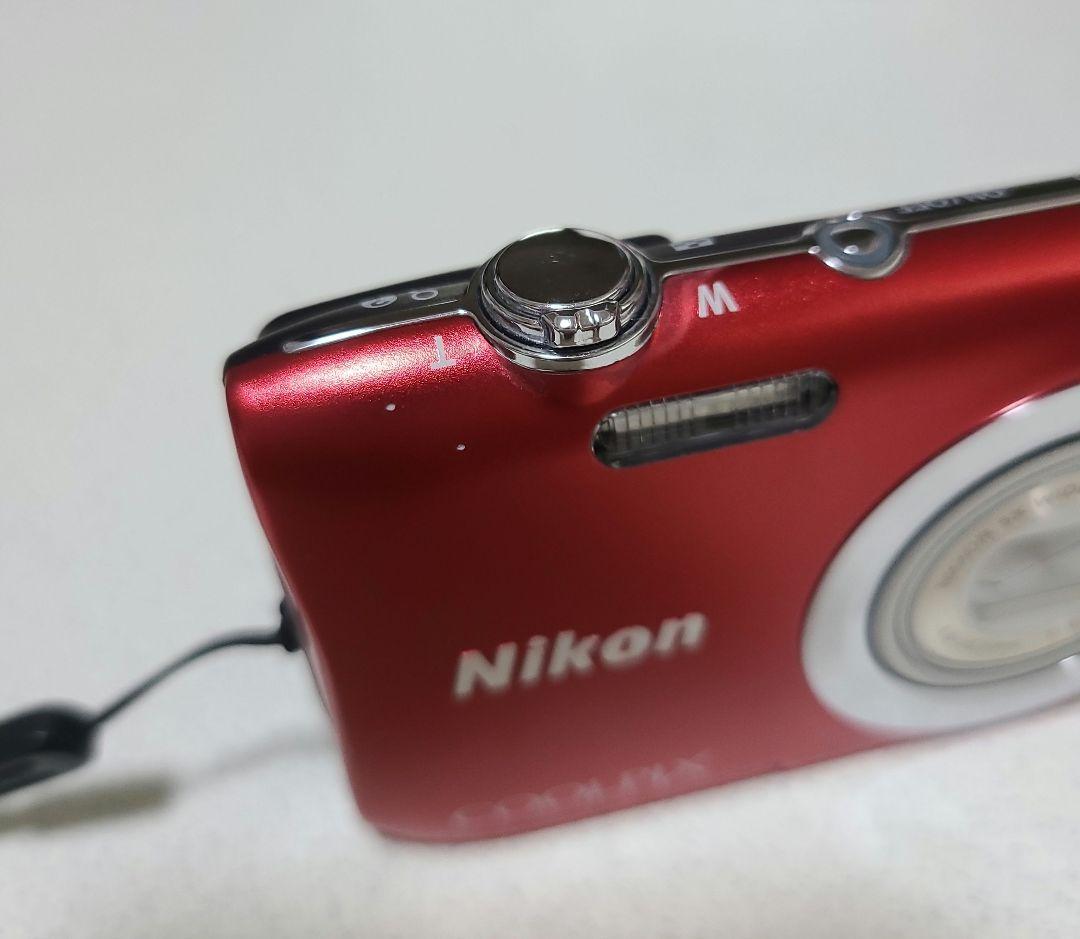 Nikon COOLPIX A100 レッド