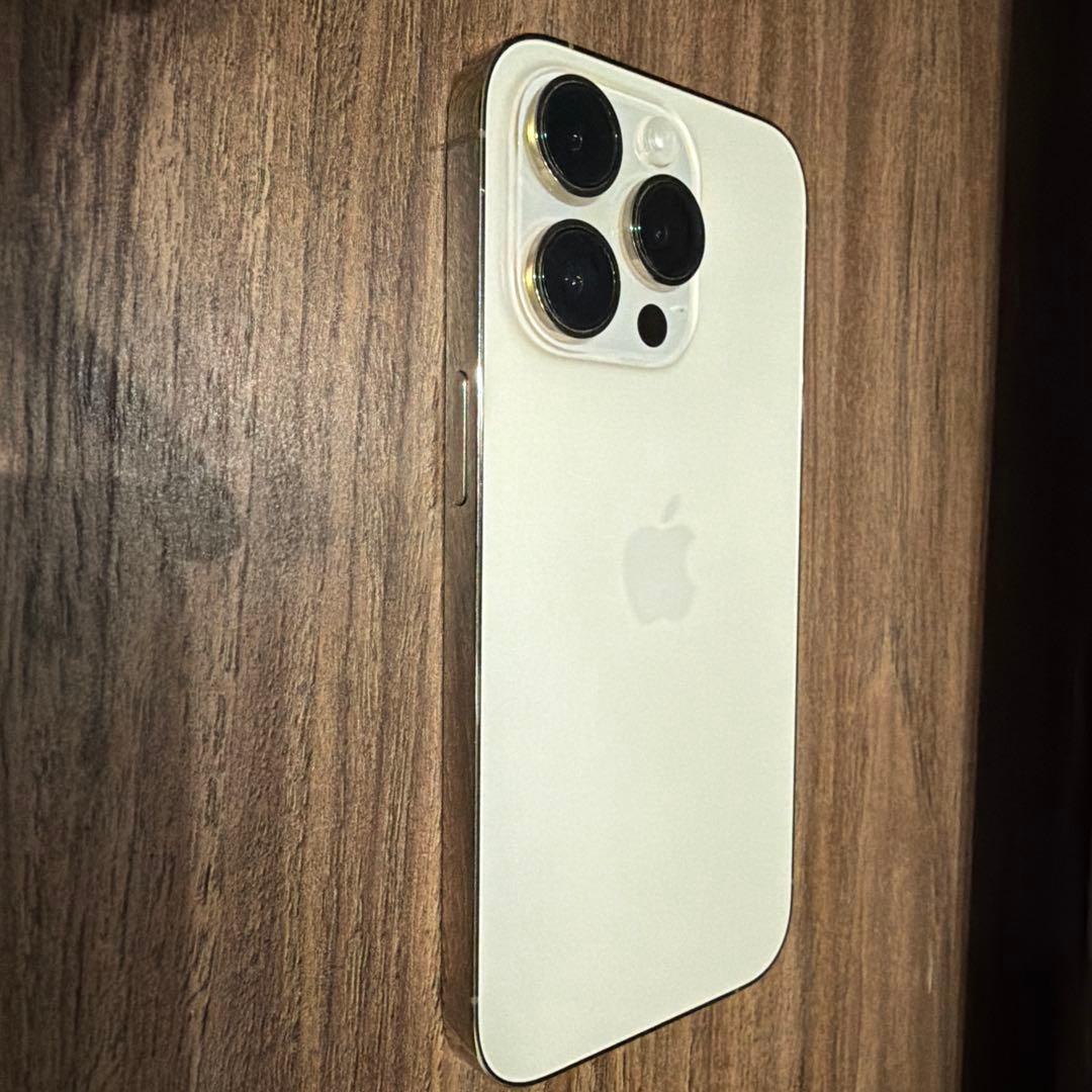 【値下げ中】Apple iPhone 14 Pro ゴールド 本体