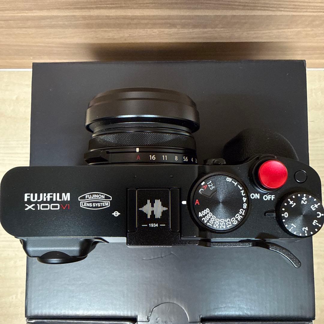 Fujifilm X100Ⅵ ブラック　おまけ付き