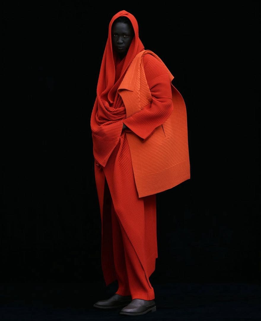 HOMME PLISSÉ ISSEY MIYAKE PLEATS BAG