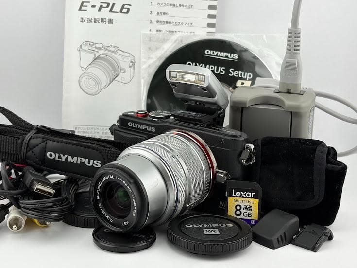 ★極上品★オリンパス PEN lite E-PL6 レンズキット★付属品多数★