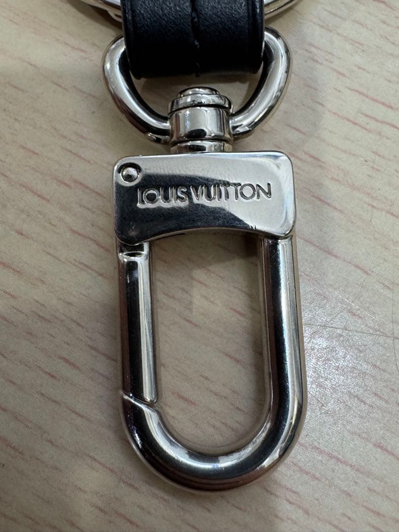 Rapi Louis Vuitton ブラック レザー キーホルダー