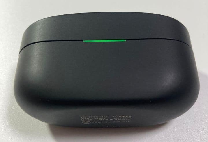 [美品]SONY WF-1000XM4 イヤホン　左右　両耳　本体　充電器