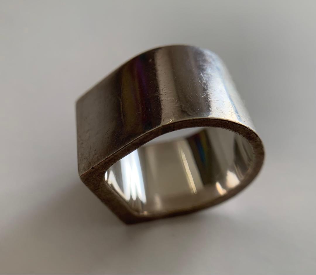 GUCCI シルバー スクエアリング