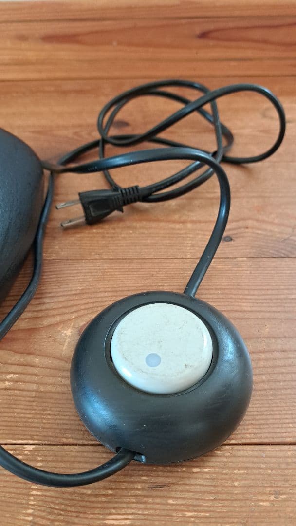 イサム・ノグチ　ランプ