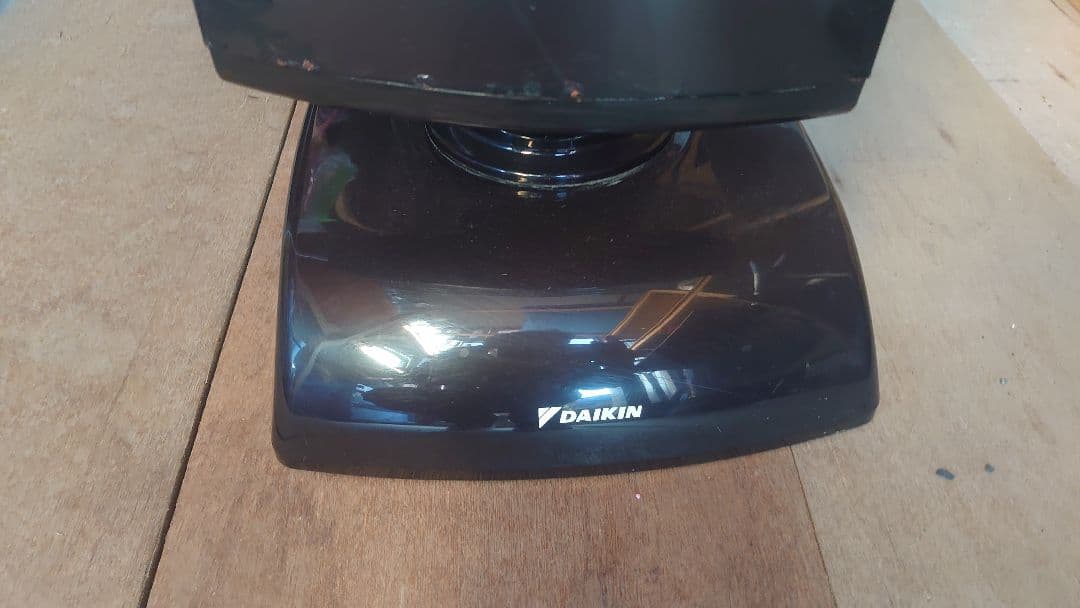 ダイキン 遠赤外線暖房機 セラムヒート ERFT11PS 2014年製