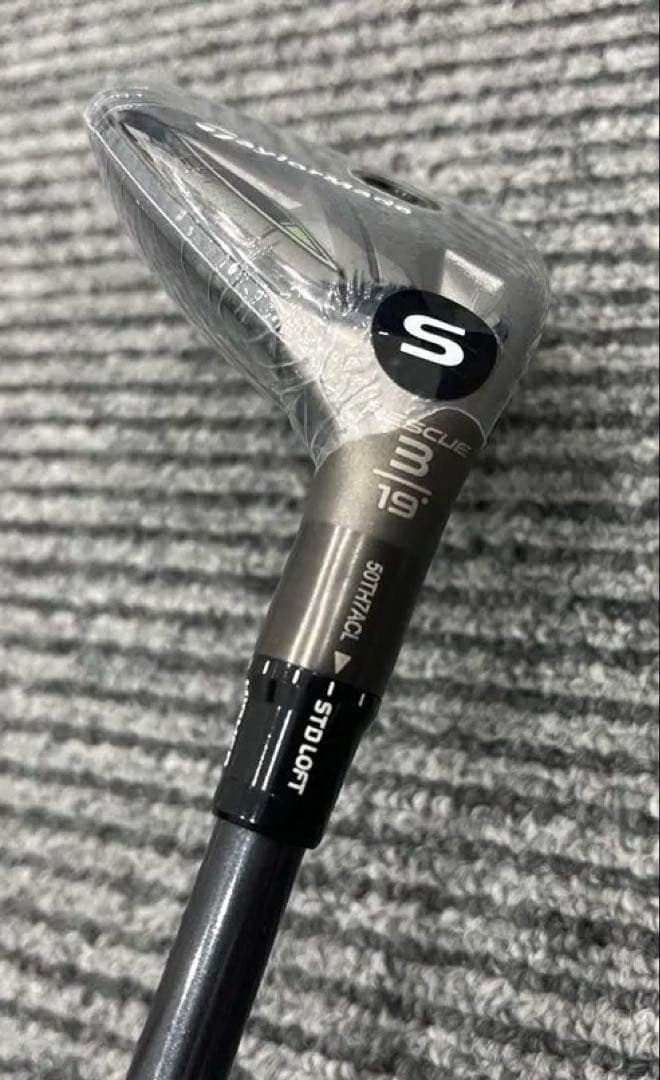 週末セール！！ 未使用。 テーラーメイド Qi35 ユーティリティ 3U 19°