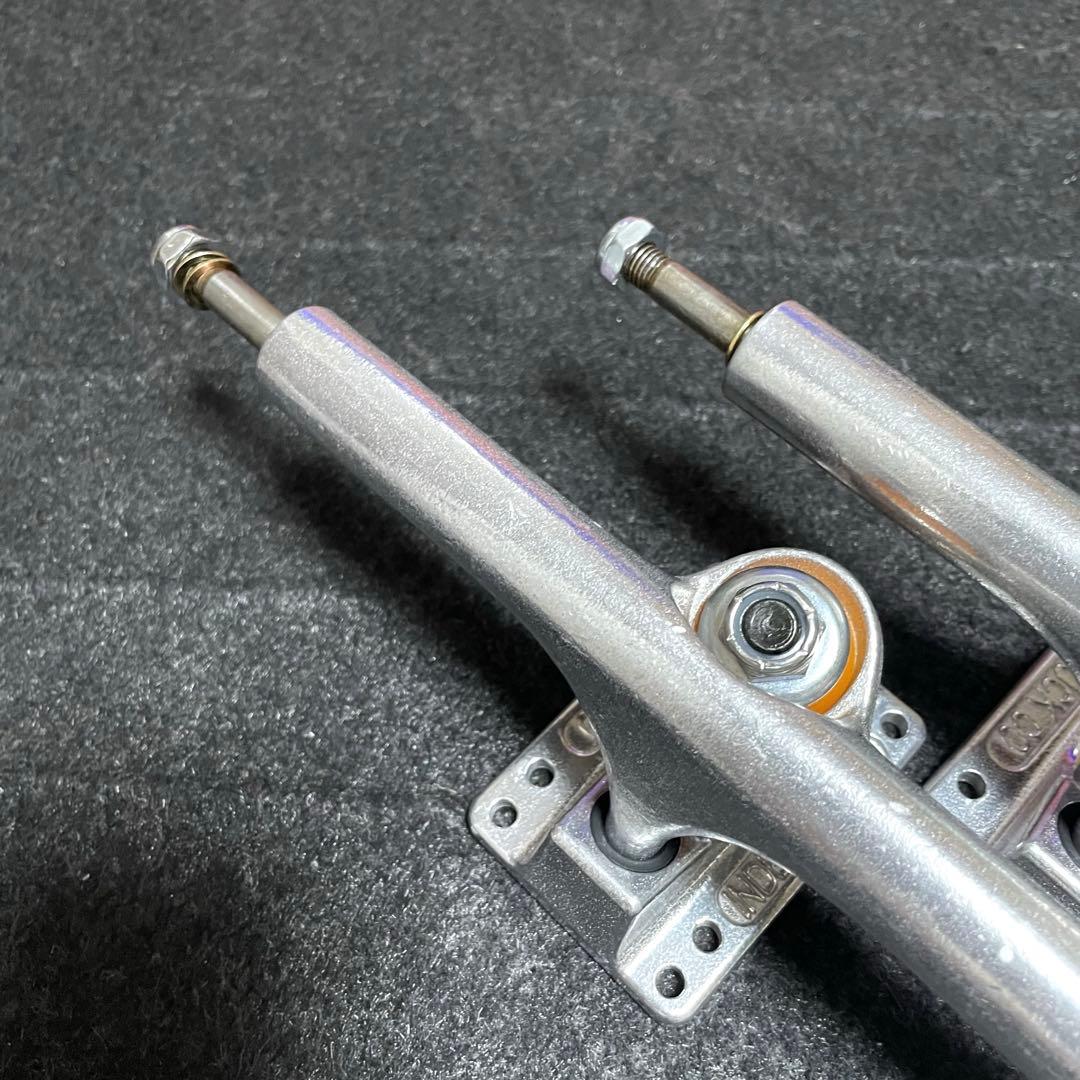 インディペンデント　スケートボードトラック　スケボートラック　新品　215