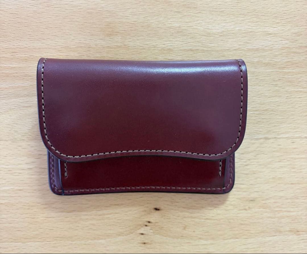 WILDSWANS 王冠ロゴ タング