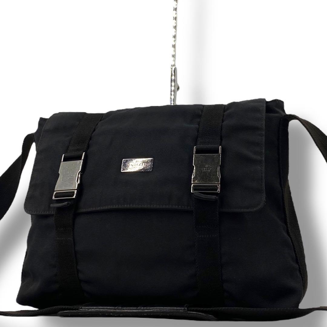 美品 GUCCI グッチ ナイロン メッセンジャーバッグ ショルダーバッグ 黒