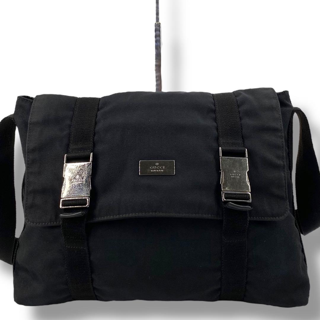 美品 GUCCI グッチ ナイロン メッセンジャーバッグ ショルダーバッグ 黒