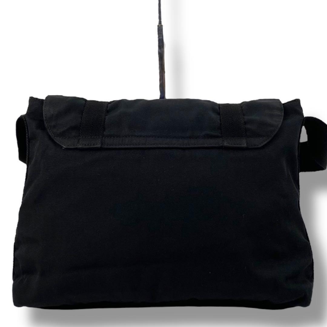 美品 GUCCI グッチ ナイロン メッセンジャーバッグ ショルダーバッグ 黒