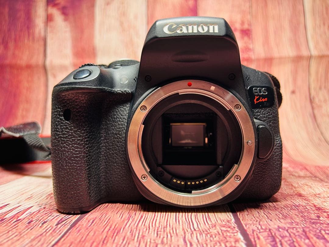 Canon キャノン EOS kiss X8i ボディ